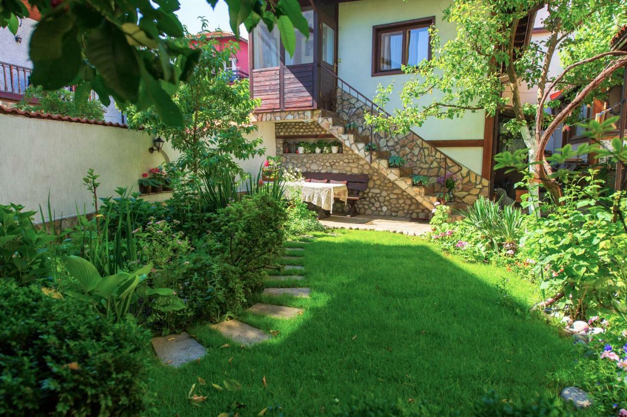 Grancharova Guest House บันสโก ภายนอก รูปภาพ